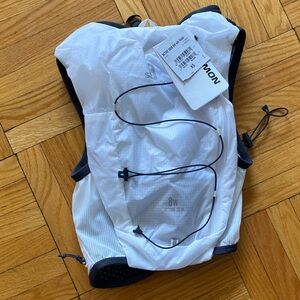 SALOMON White 8W Active Skin Lightweight women Running Vest Pack